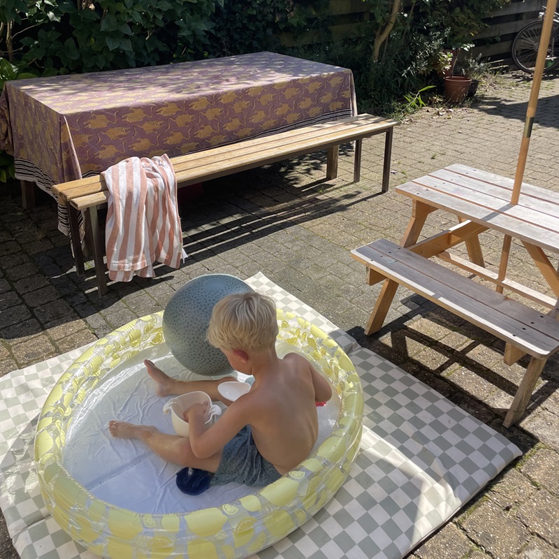 Uppblåsbar barnpool Swim Essentials Lemon