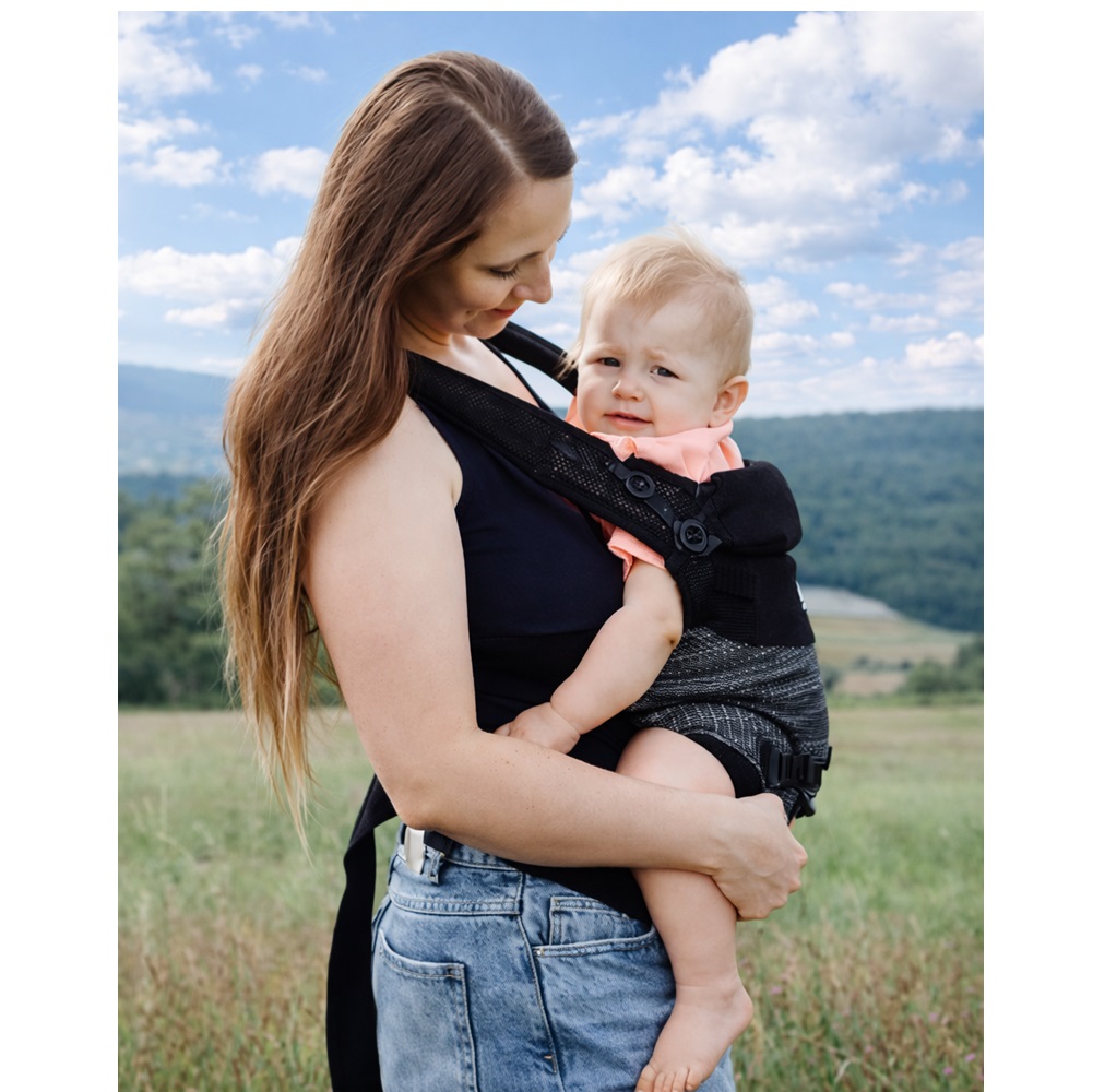 Bärsele för baby - Dooky Terra Nova Black