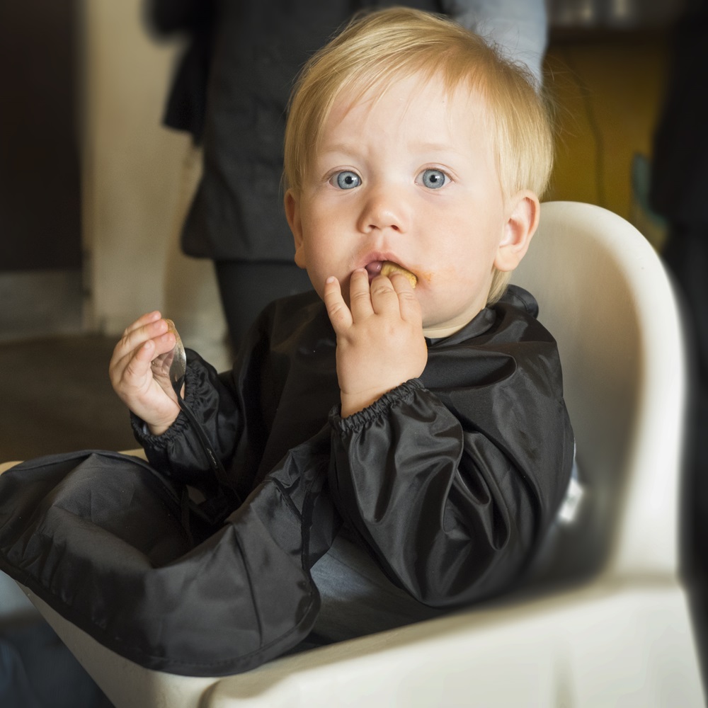 Haklapp med lång ärm AddBaby Long Sleeves Black Haklapp med lång ärm AddBaby Long Sleeves Black