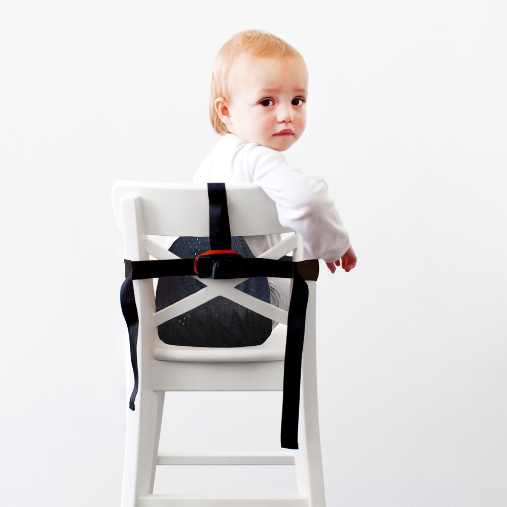 Resebarnstol Minimonkey Pocket Black