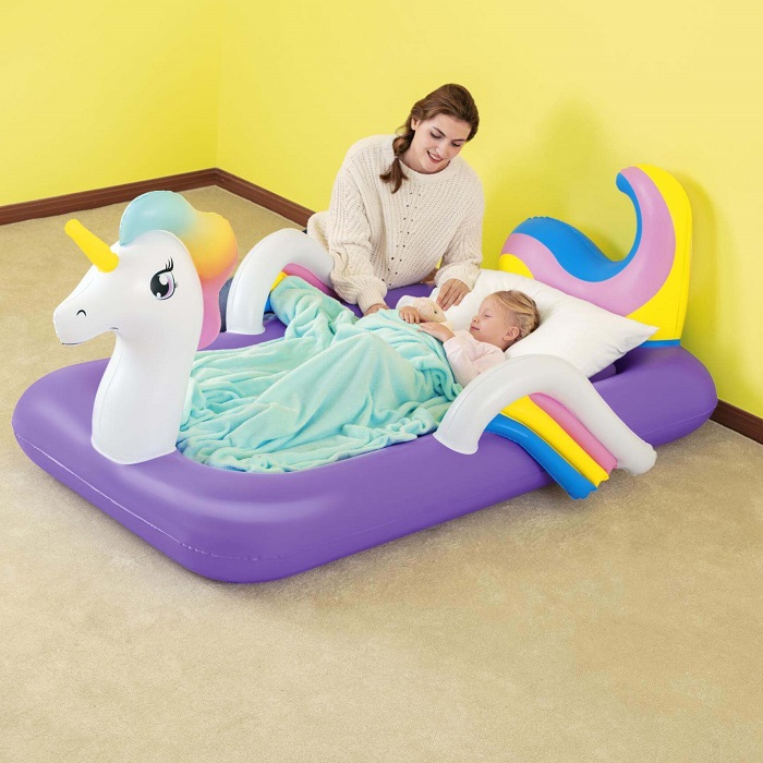 Resemadrass för barn Bestway Unicorn