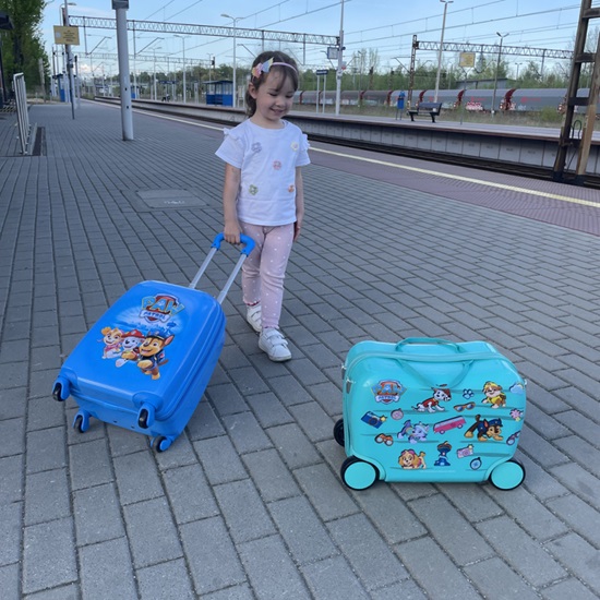 Resväska för barn att åka på Paw Patrol Travel