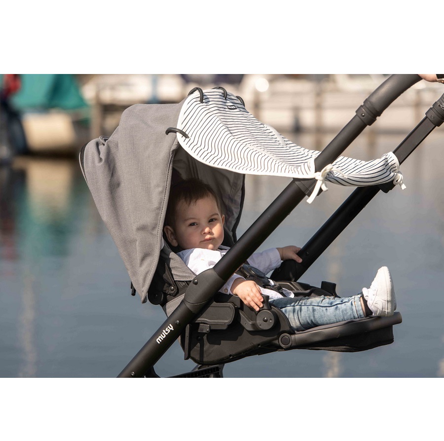 Solskydd till barnvagn Dooky Design San Marino