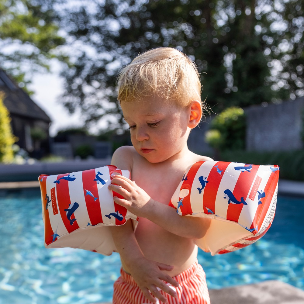 Uppblåsbara armpuffar till baby Swim Essentials Whales